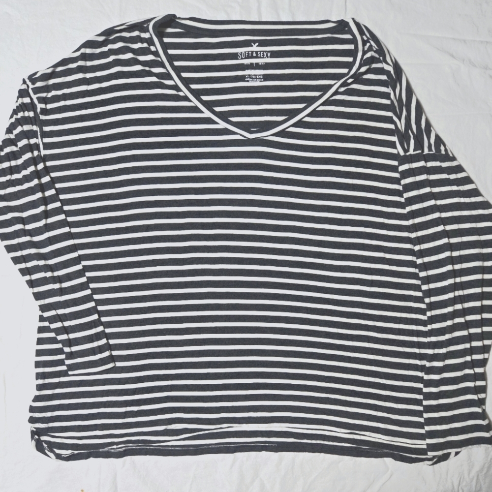 American Eagle XL Oversized Top